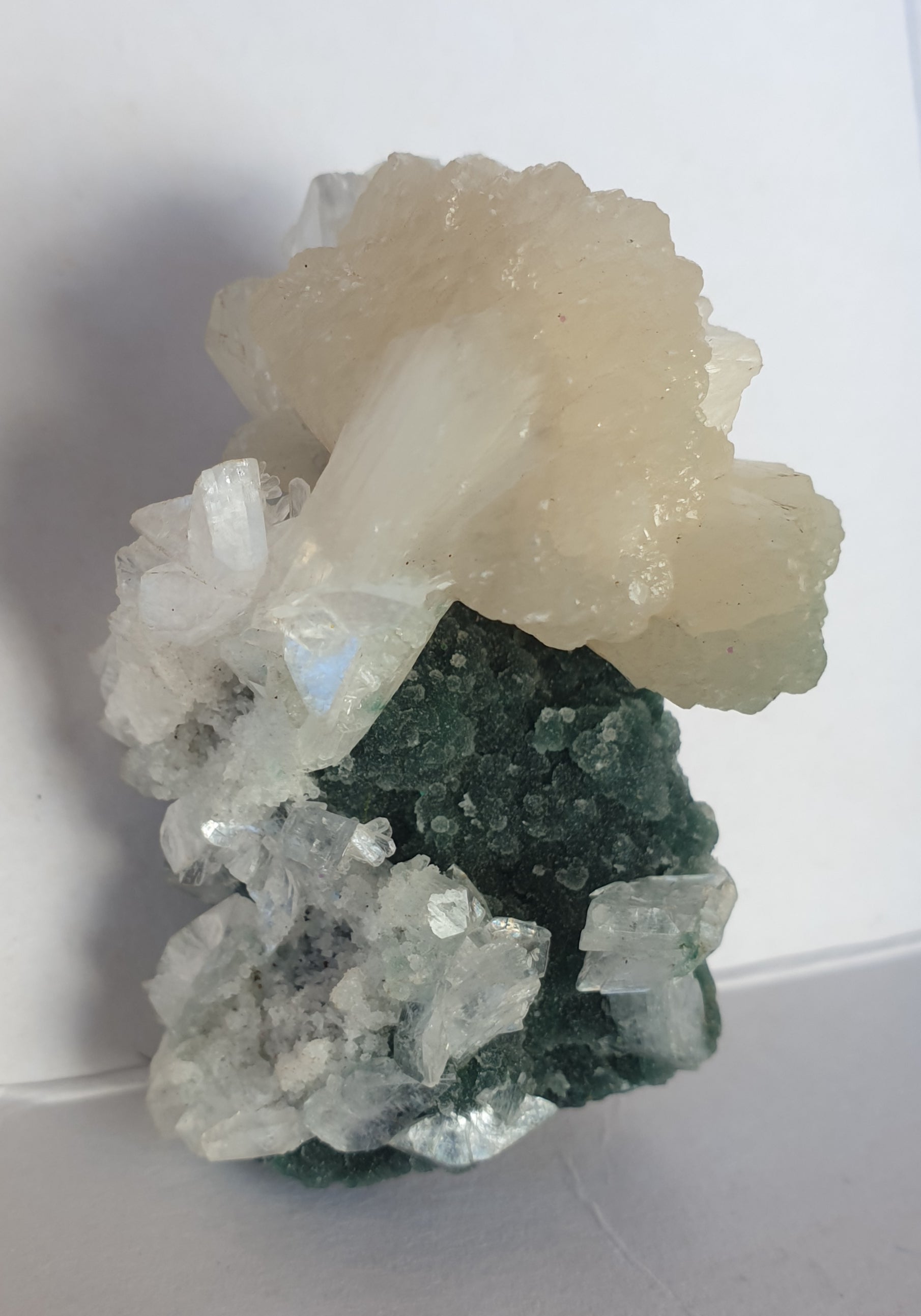 Zeolite specimen - 70g