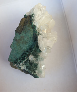 Zeolite specimen - 70g