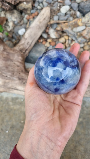 Sodalite - sphere ball from Pakistan- UV reactive