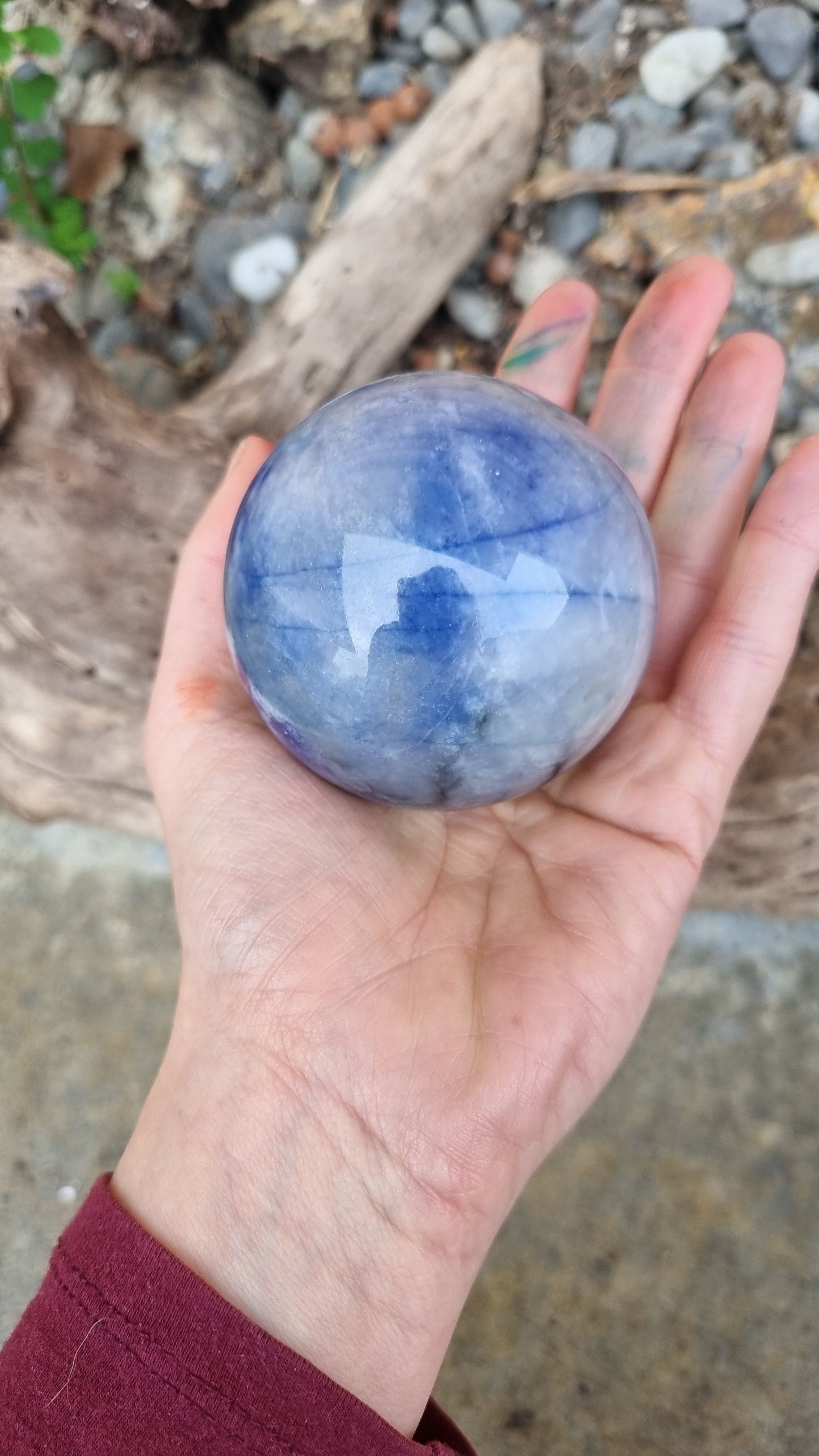 Sodalite - sphere ball from Pakistan- UV reactive