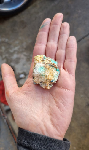 Veszelyite Hemimorphite crystal mineral specimen