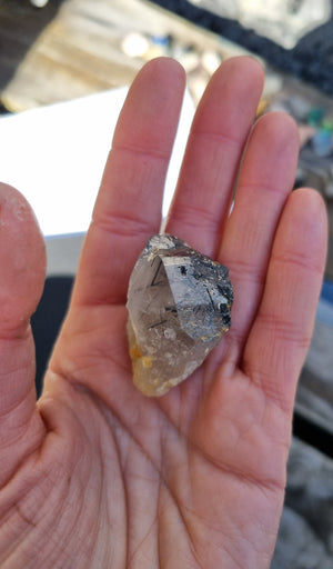 Tourmalinated rutile quartz with unknown mineral, - Pakistan