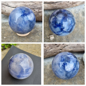 Sodalite - sphere ball from Pakistan- UV reactive