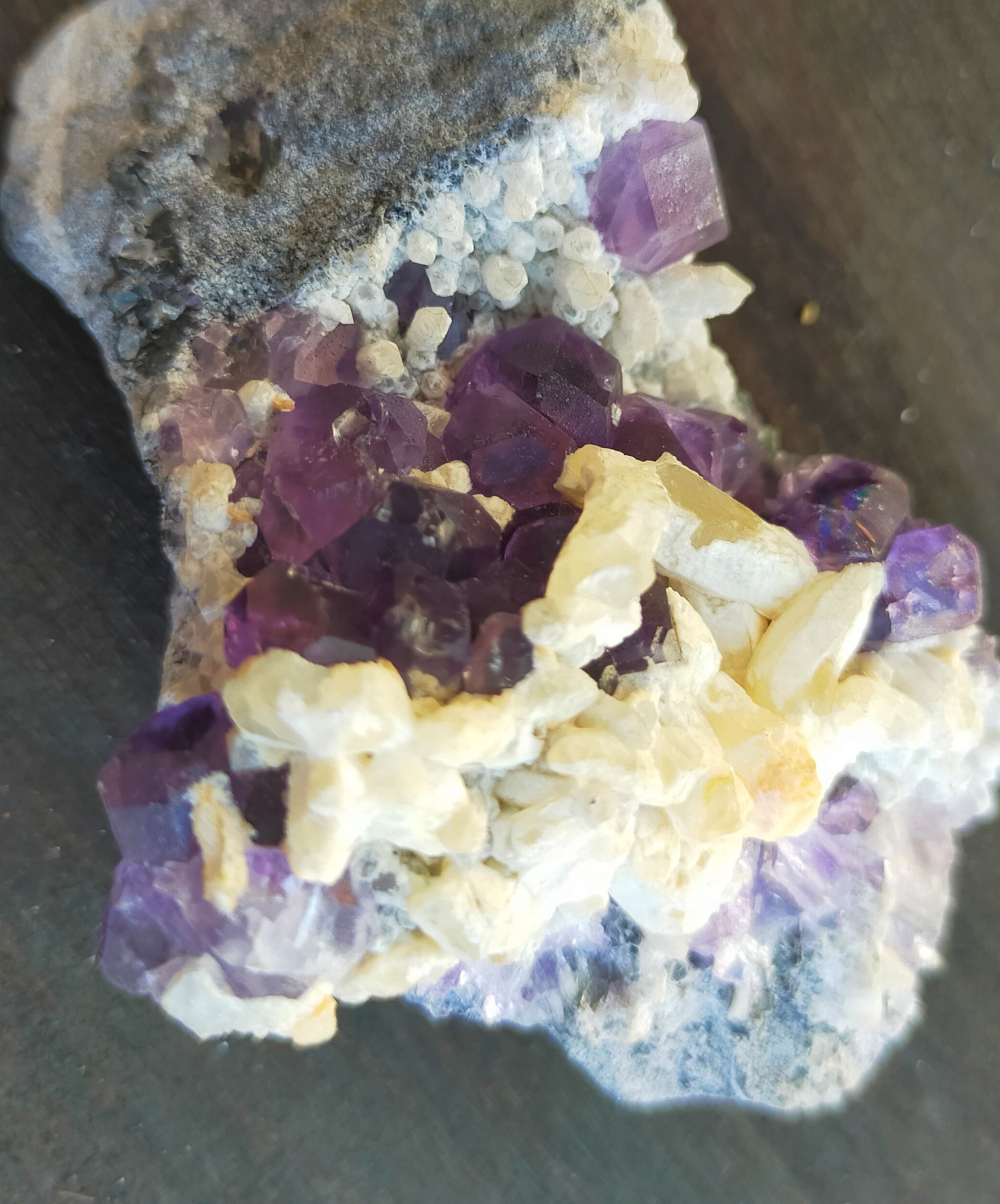 Fluorite + calcite cluster - 50g