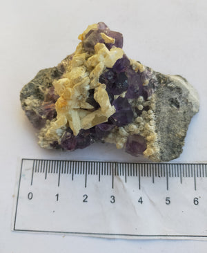 Fluorite + calcite cluster - 50g