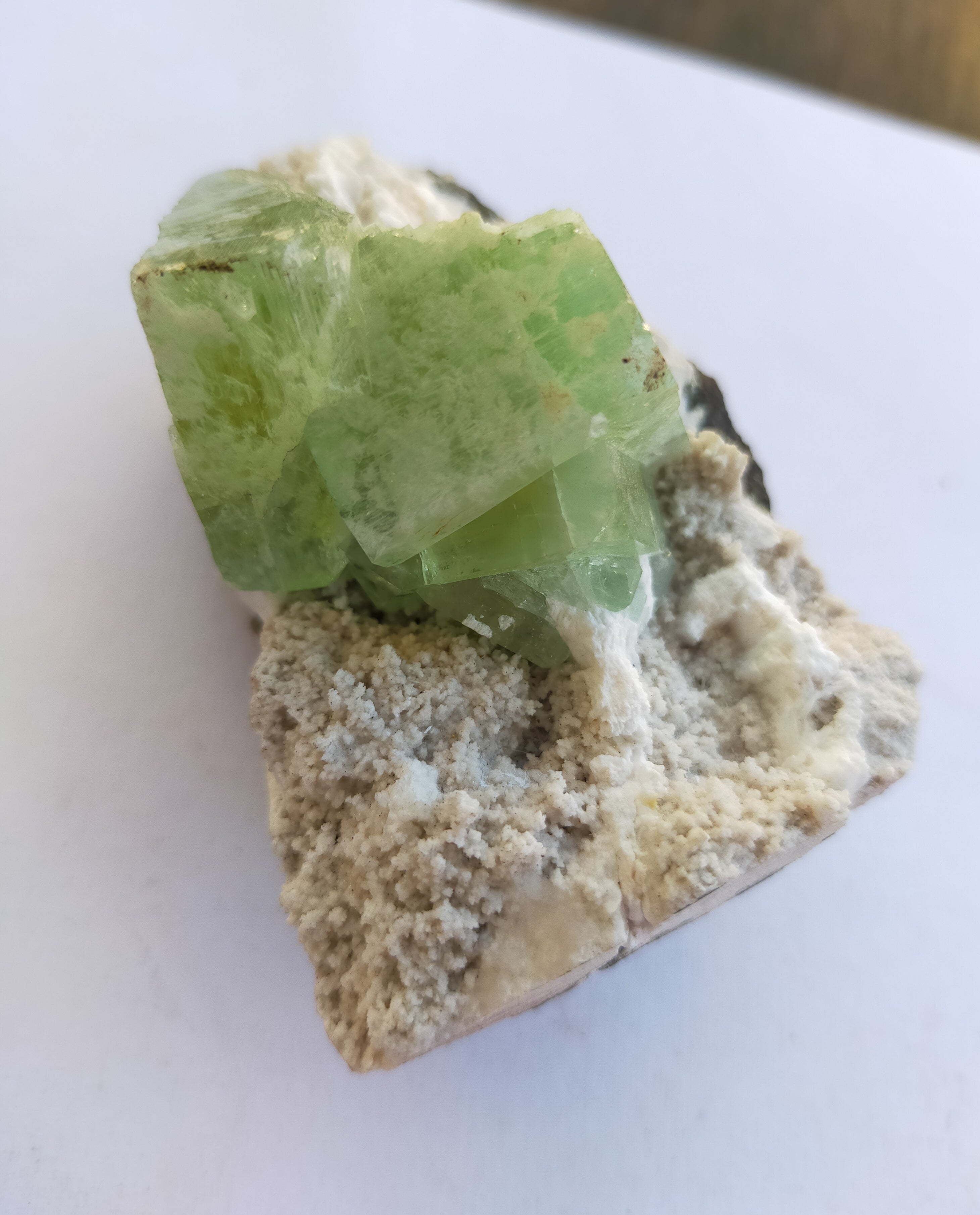 Green Apophyllite + mordonite - Zeolite specimen - 98g