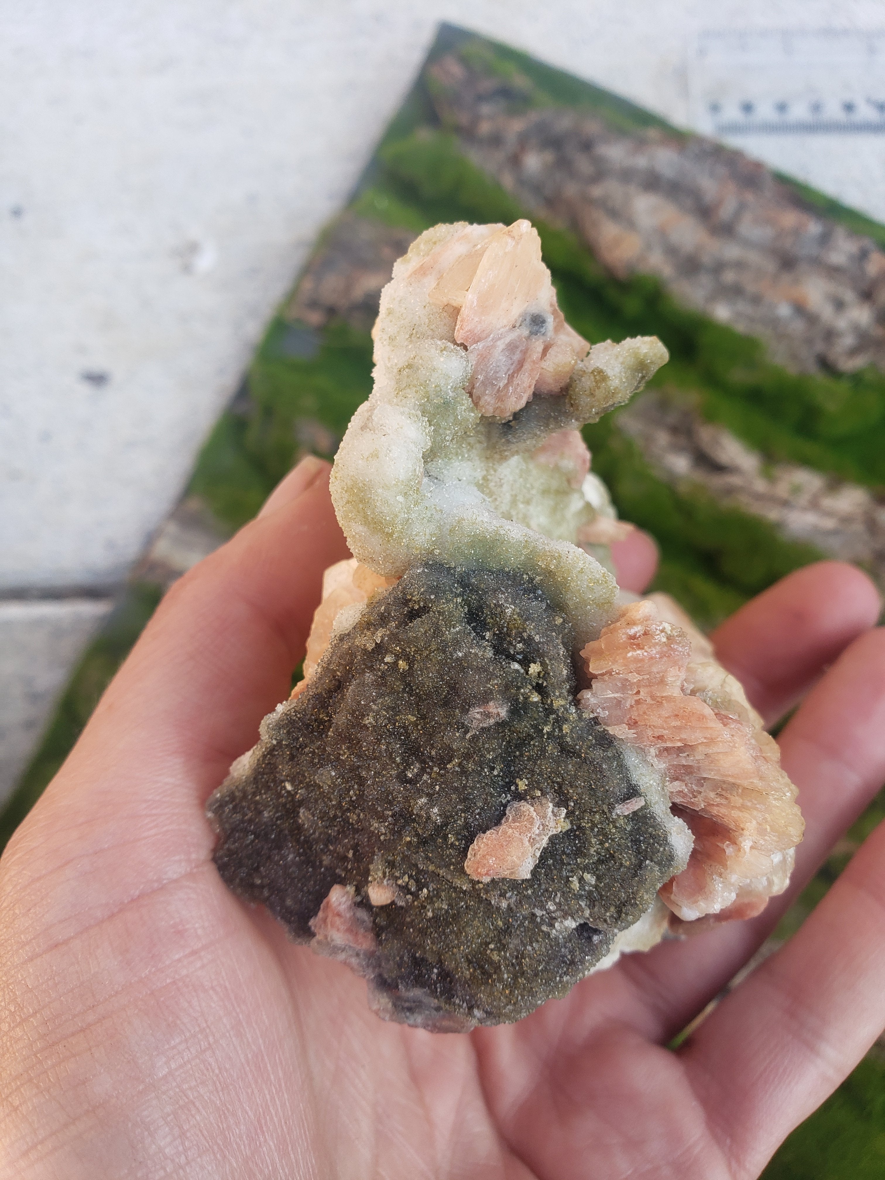 Chalcedony Crystal's with stilbite