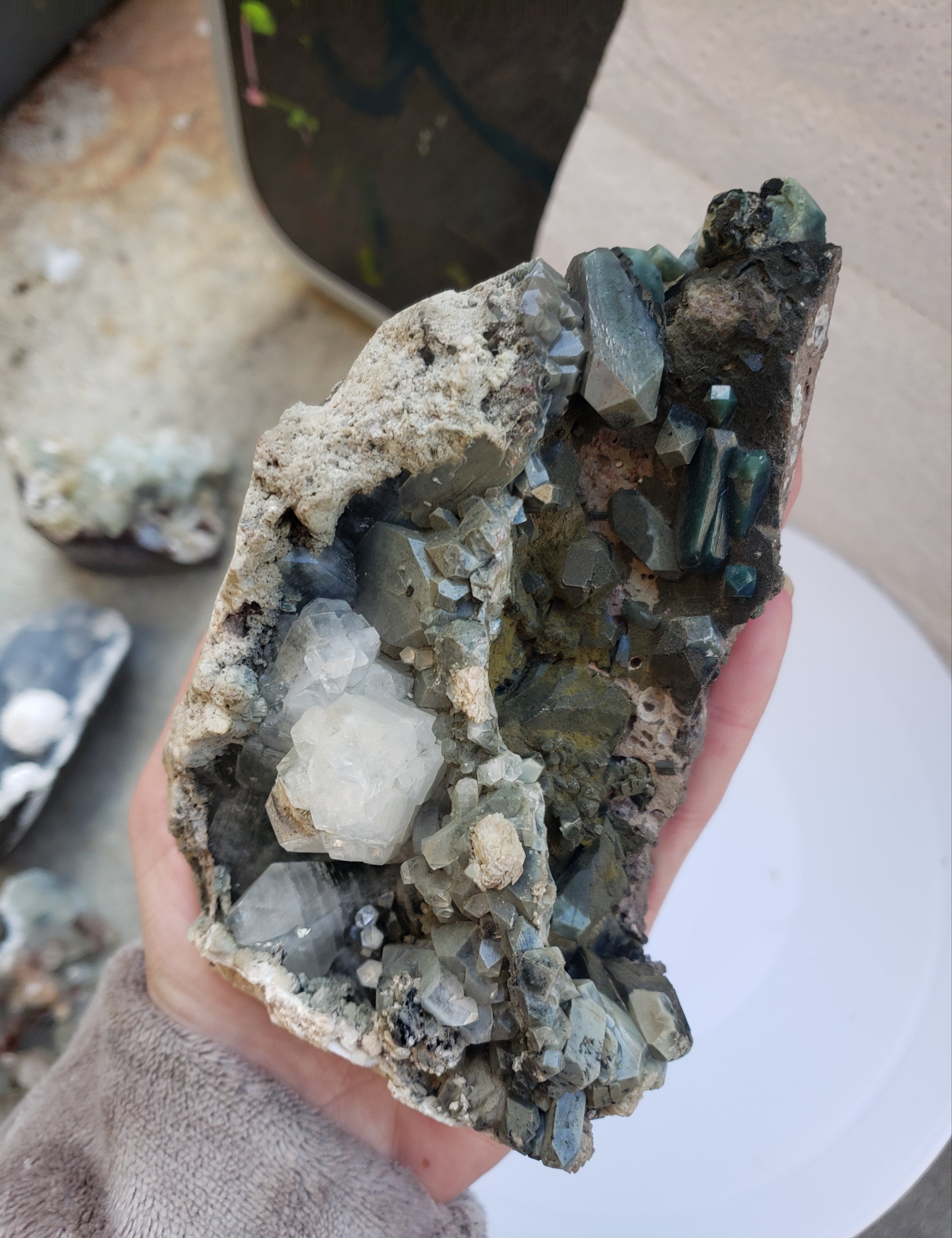 Marshy green Apophyllite