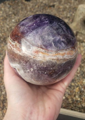 Chevron Amethyst- sphere - 1.7kg