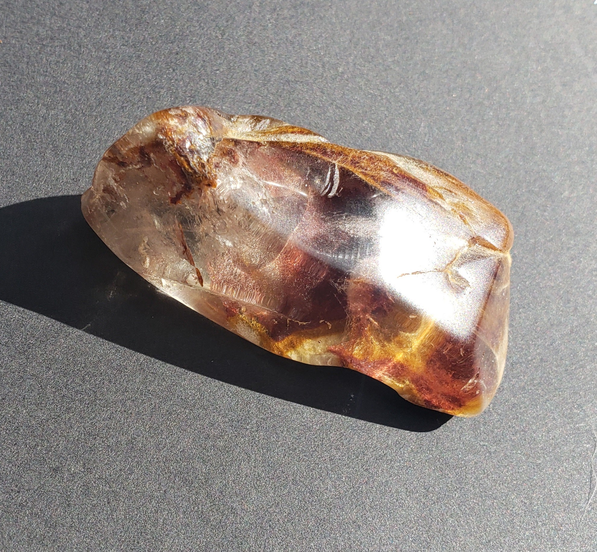 Amphibole Quartz tumbled - 18grams