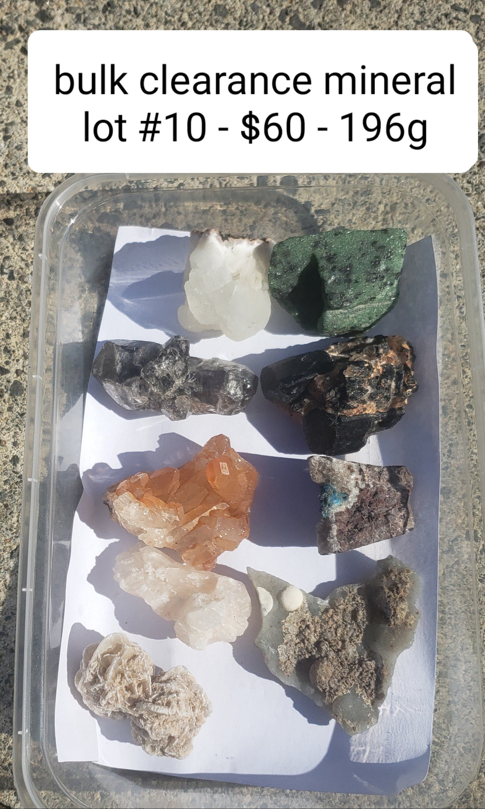 Bulk mineral clearence lot #10 - 196g