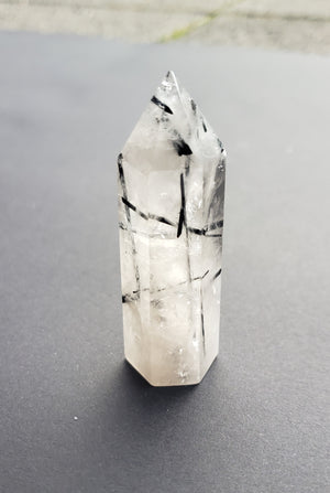 Black tourmaline rutiles in quartz  -  tower point - 36g