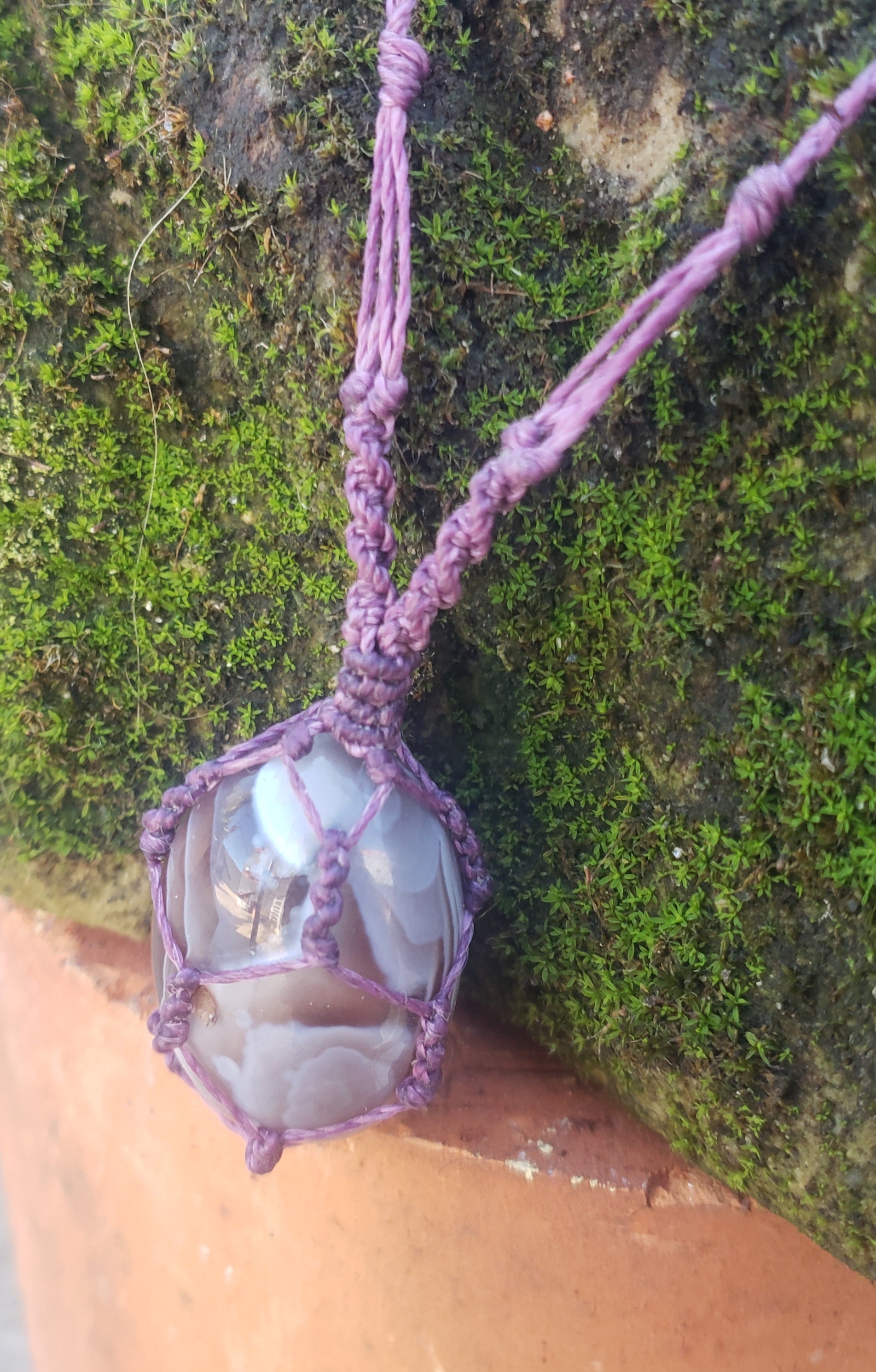 Botswana Agate - Macramè designer basket necklace