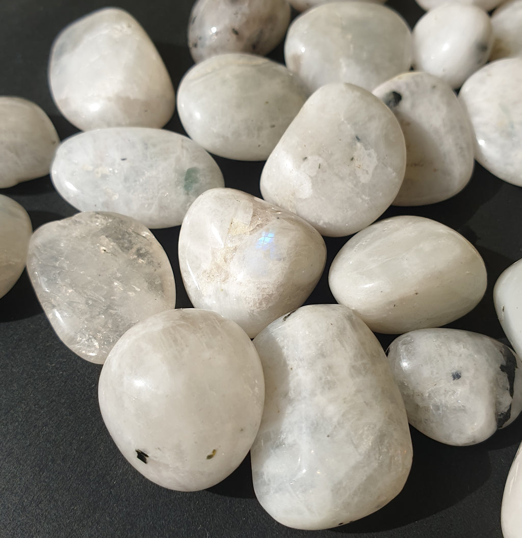 Moonstone  - tumbles - 50g lots