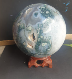Moss Agate - large  Sphere withe geodes - 420grams