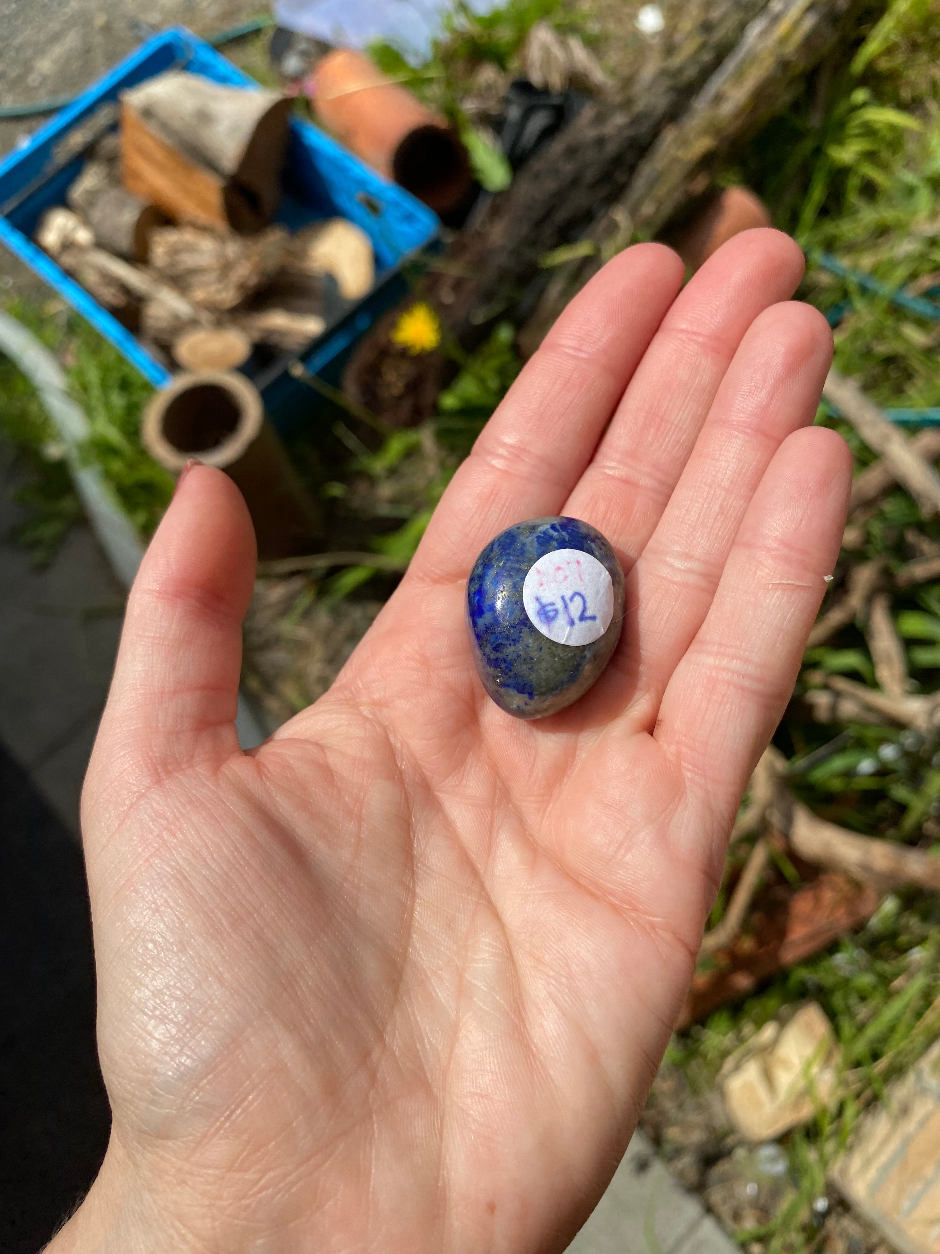 Lapis lazuli - Tumble polished  - A grade - 24g